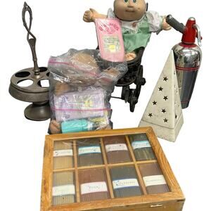 Vintage and cabbage patch doll lot